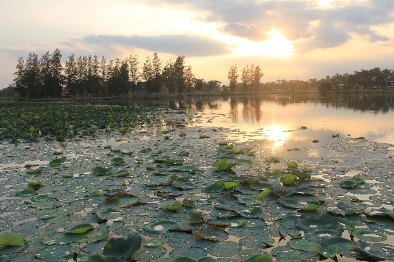 โรงแรมนางรอง Exteriör bild