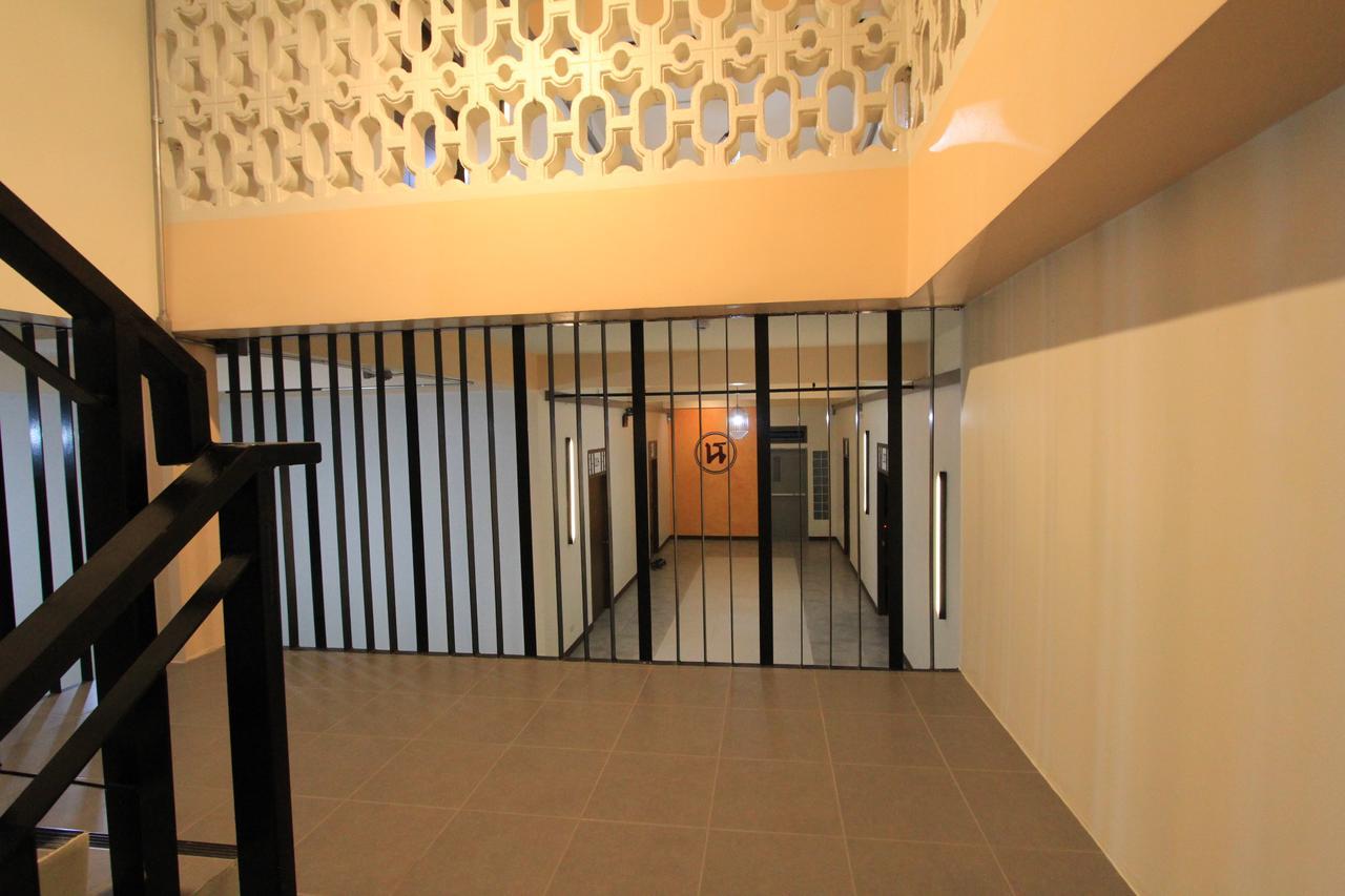 โรงแรมนางรอง Exteriör bild